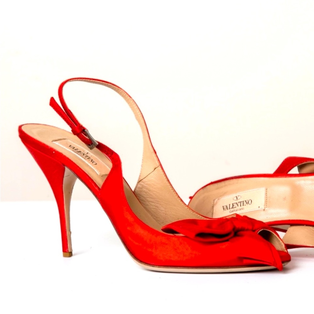 Red Valentinos cute and sexy, comfortable. Size 8.